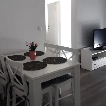 Betina Apartment Appartement *