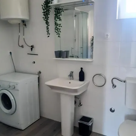 Appartement Betina Apartment